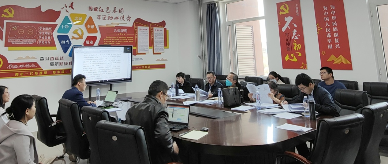 图示, 示意图
中度可信度描述已自动生成